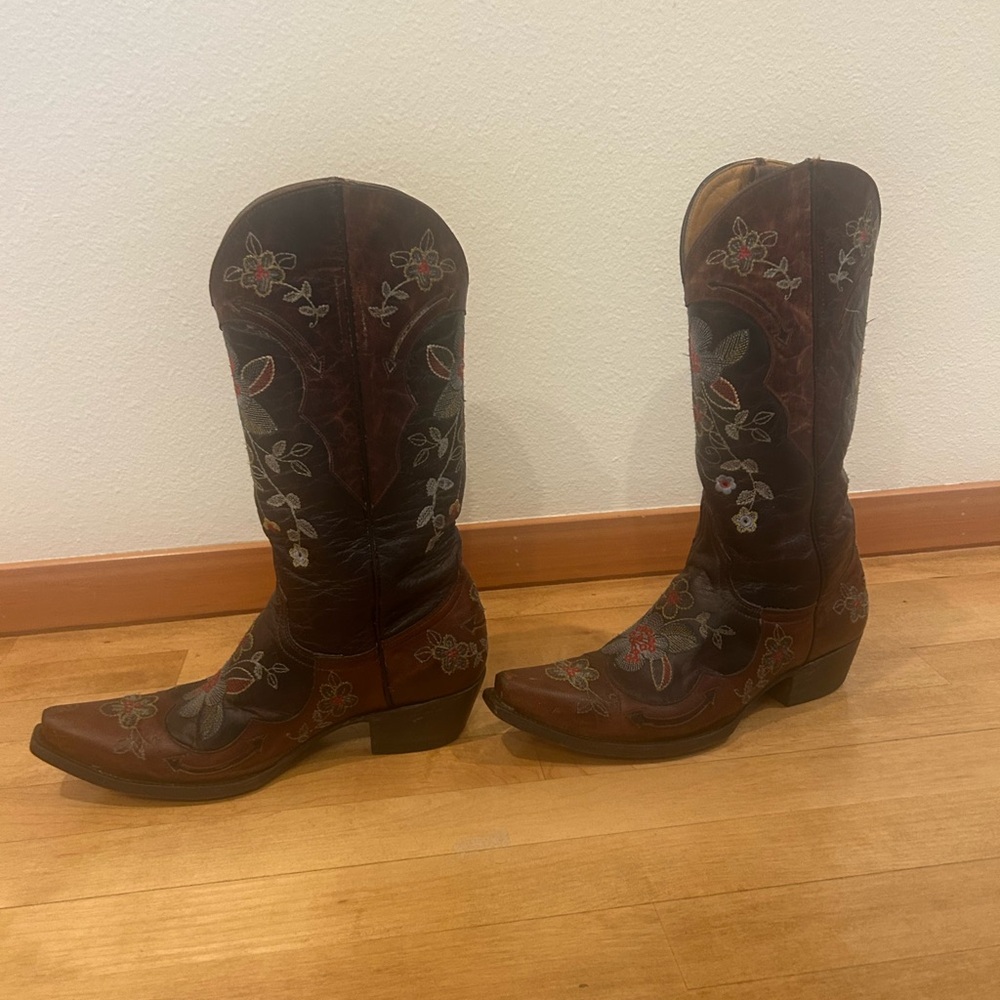 Old Gringo Floral Embroidered Heeled Boots - Brown and Black